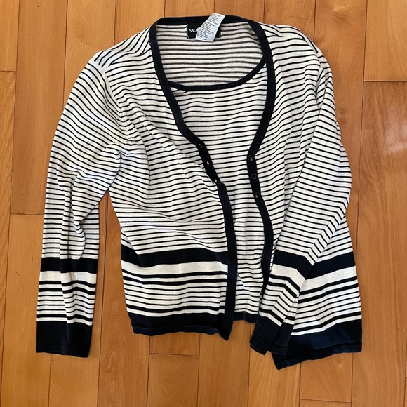Sag Harbor women’s cardigan top size Medium - Picture 1 of 2